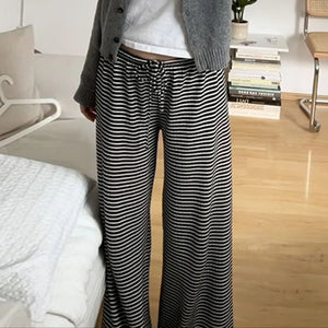 Chic Stripe Pants